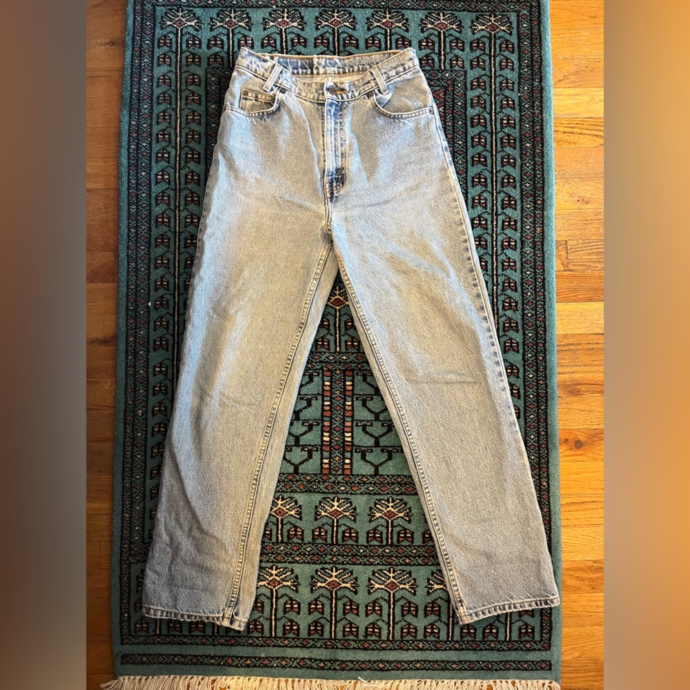 Vintage Levi's Women's Light Blue Straight Leg Jeans